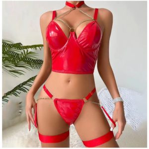Conjunto Erótico de Charol Rojo con Cadenas – Atrevimiento y Estilo